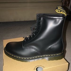 Doc Martens size 11 women’s // size 9.5 men’s